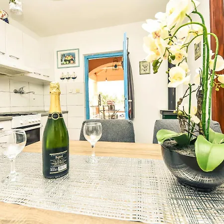Antica By Interhome * Banj