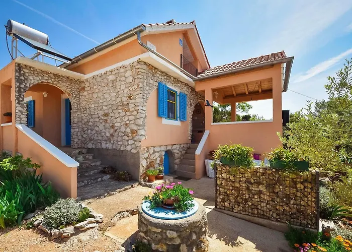 Antica By Interhome