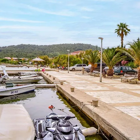 Antica By Interhome *